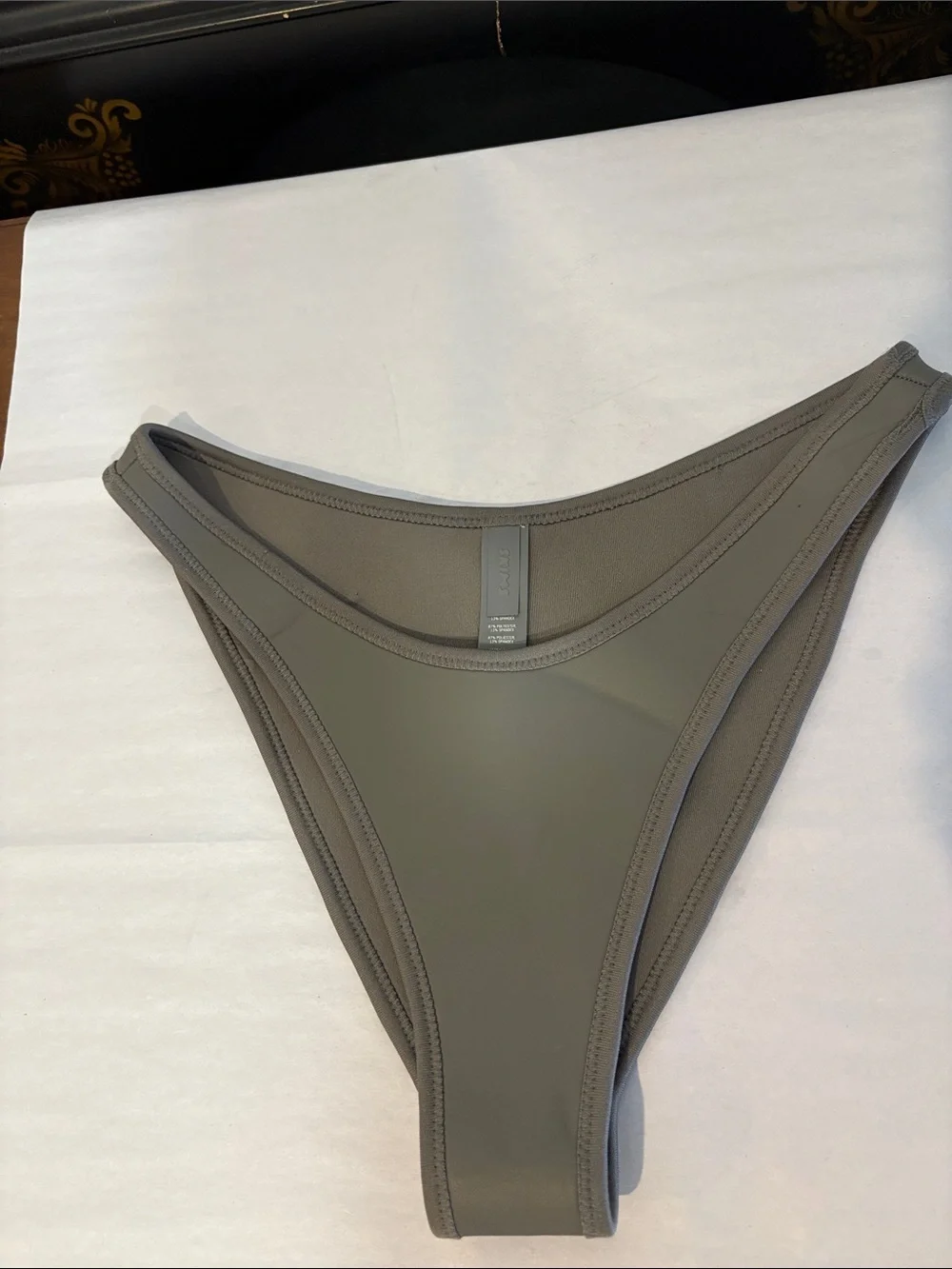 SKIMS rubberized Bikini bottom NWOT